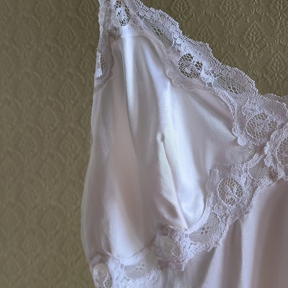 Vintage Van Raalte Lacy Lingerie Top - Picture 2 of 6